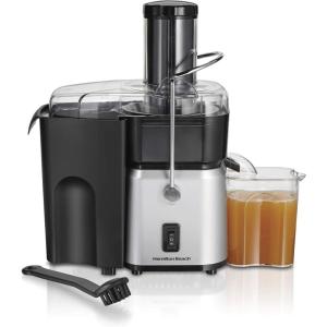 Hamilton Beach Juicer Machine, Centrifugal Extractor, Big Mouth 3″ Feed Chute, Easy Clean, 2-Speeds, 30 oz. BPA Free Pitcher, 700 Watt Motor, Cleaning Brush, Black (67840)